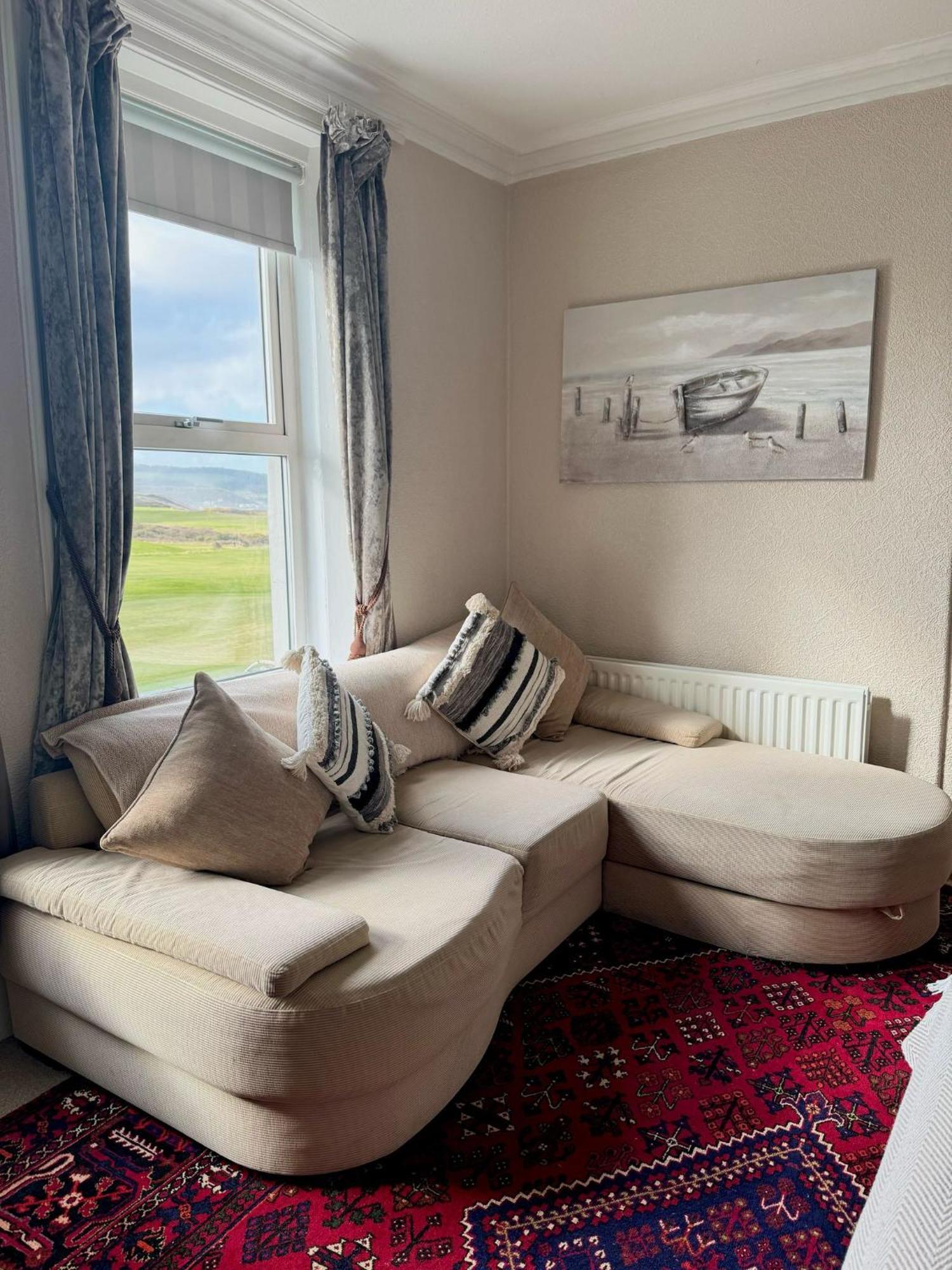 The White House Inn - Whitby Zewnętrze zdjęcie