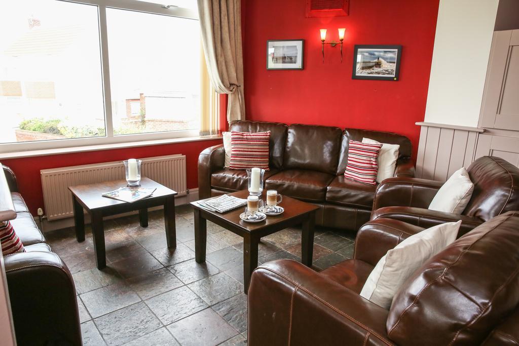 The White House Inn - Whitby Zewnętrze zdjęcie
