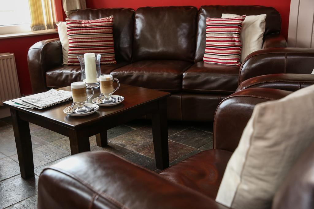 The White House Inn - Whitby Zewnętrze zdjęcie